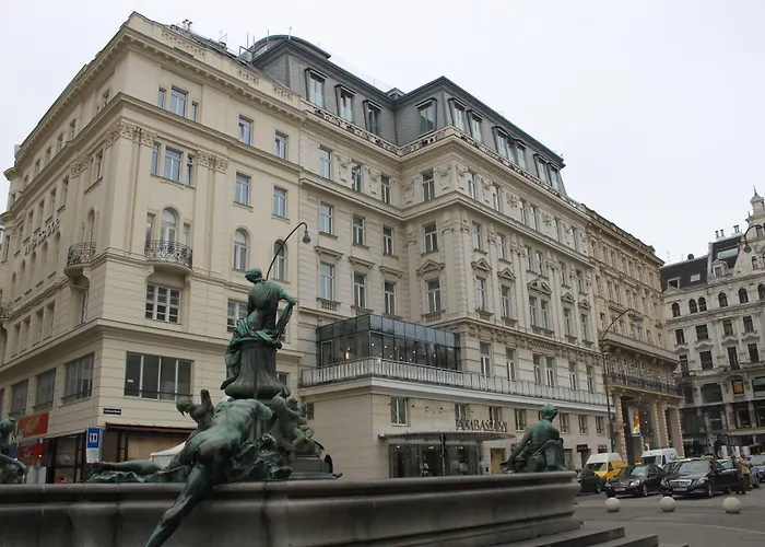 Ambassador Hotel 5*