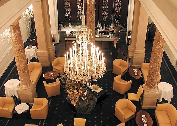 Hotel Ambassador