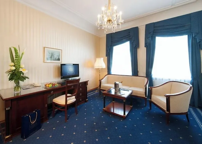 Ambassador 5*