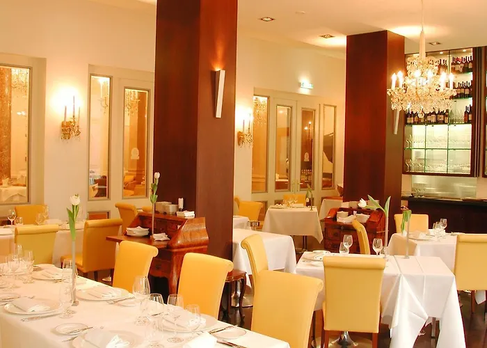 Ambassador Hotel 5*